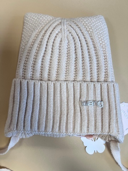 Шапка зимняя на девочку до 4 лет