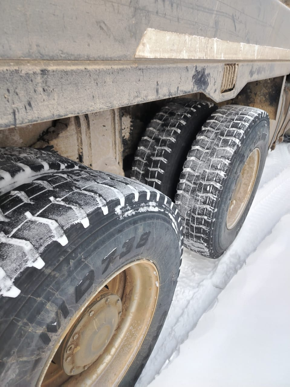 Shacman (Shaanxi) SX* 8x4 Самосвал SX33186W366C (Дизельный, 10,8 л, 441 л.с., МТ)