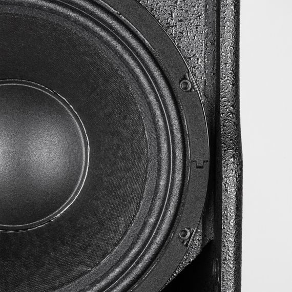 RCF NXL 44-A активная АС, 700Вт, динамик 3 по 10 дюймов