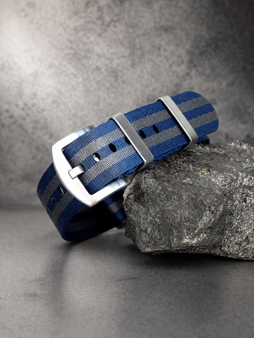Nato Strap Premium - нейлоновый ремешок для часов