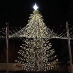 уличная елка, литая хвоя