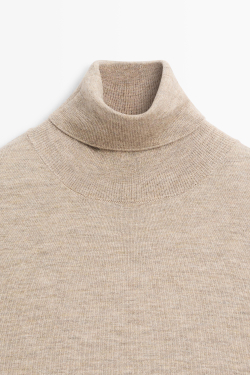 Massimo Dutti Свитер из шерсти с высоким воротником, пестро-бежевый