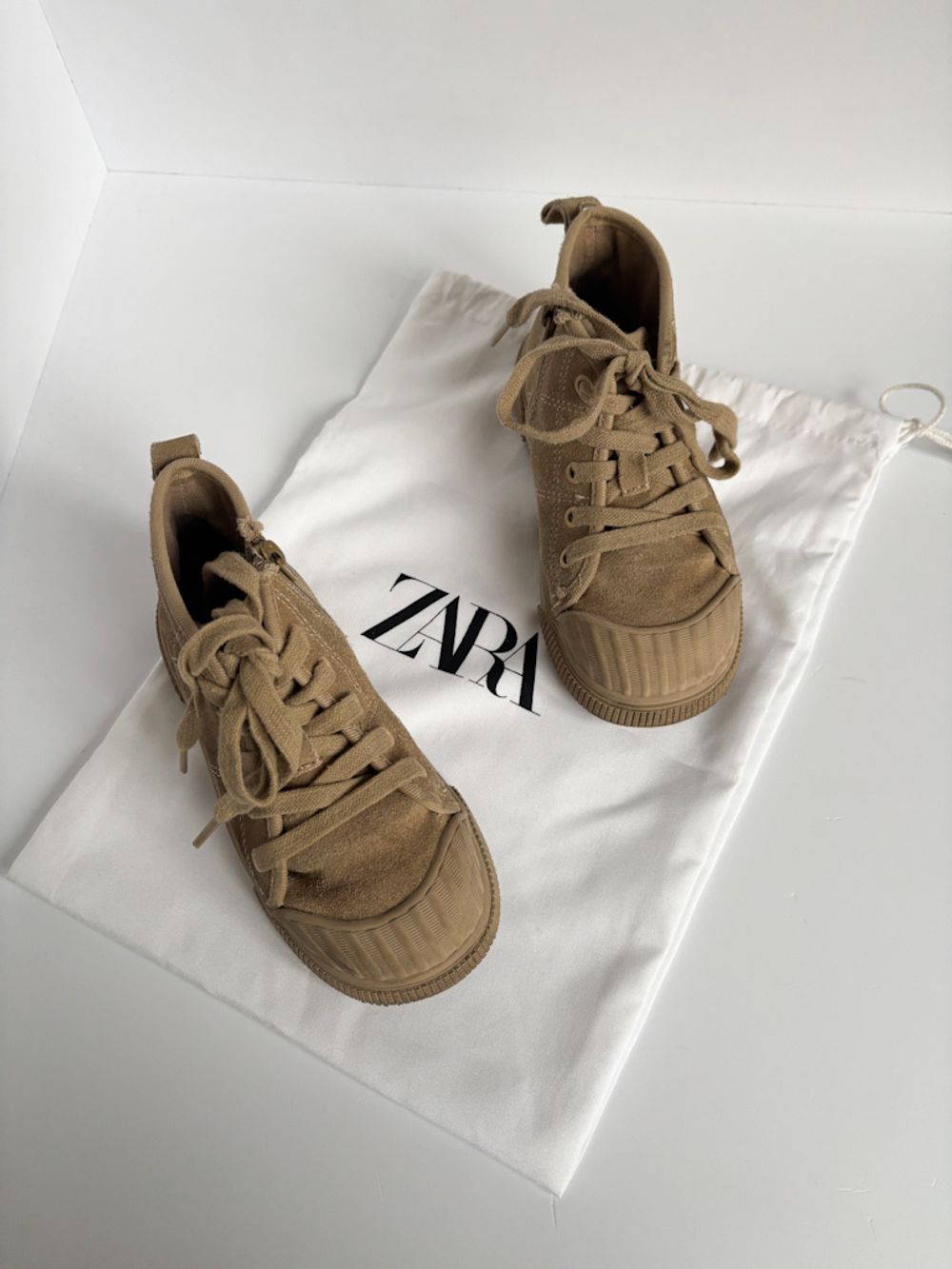 Ботинки Zara, 26