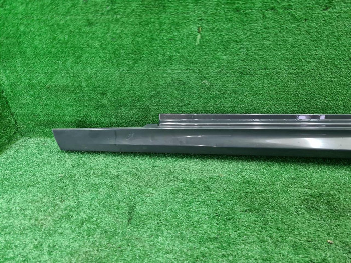 Накладка порога левая BMW M8 F93 (2019-н.в.)