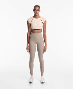 OYSHO Компрессионные легинсы Compressive длиной 65 см, экрю