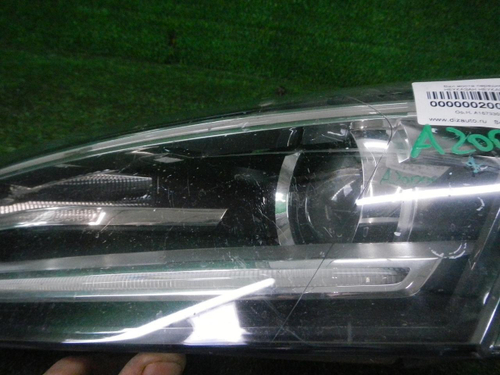 Фара левая Audi Q3 (2011-2014) ксенон