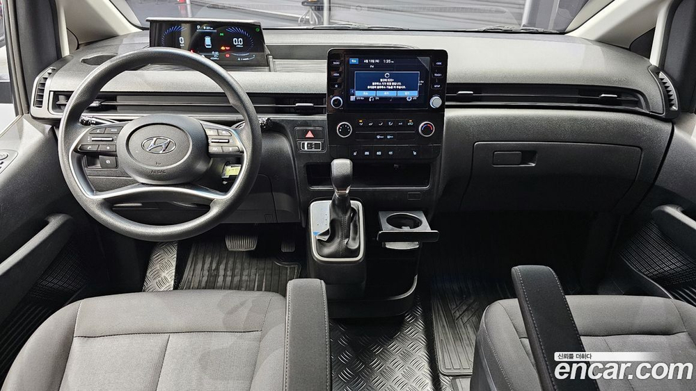 Hyundai Staria Cargo 5인승 (02.2022)