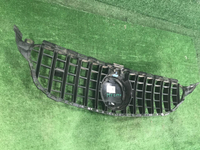 Решетка радиатора Mercedes C w205 (18-23) AMG 63