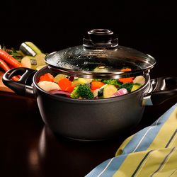 Кастрюля Swiss Diamond XD 6820C, 2.2 л