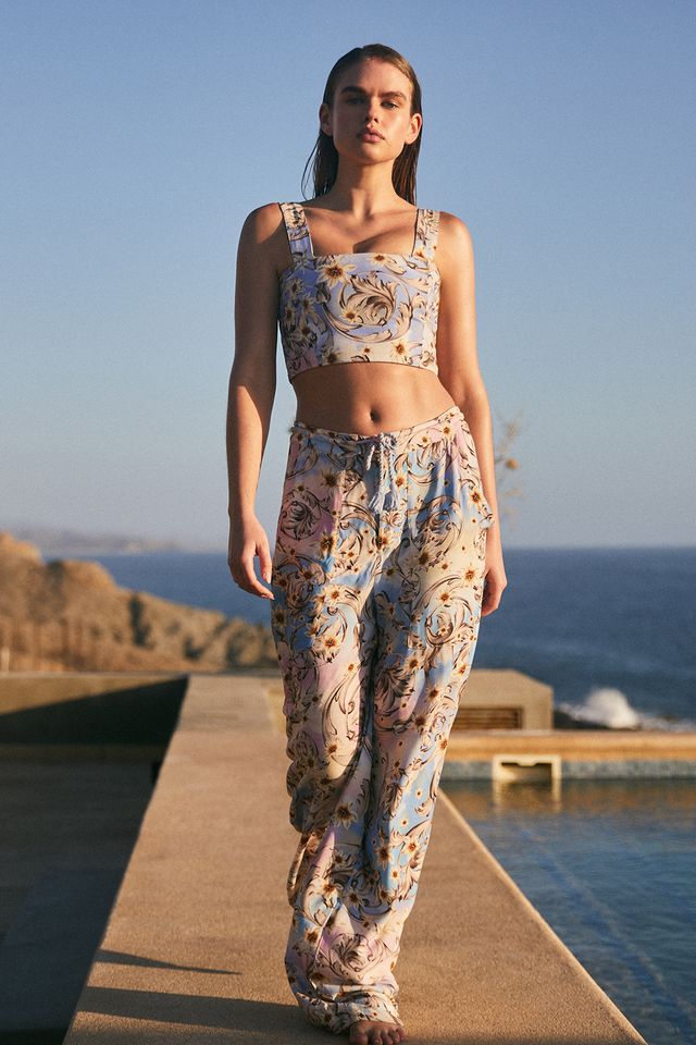 Топ на широких бретелях 12288 Leah Numen