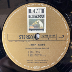 Винтажная виниловая пластинка LP Haydn Гайдн, Menuhin Festival Orchestra, Yehudi Menuhin, Die Pariser Sinfonien Album 3 Nr. 85 B-dur La Reine Und Nr. 87 A-dur (Германия 1976)