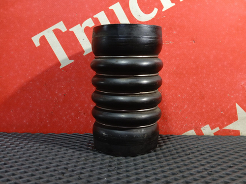 Патрубок интеркулера