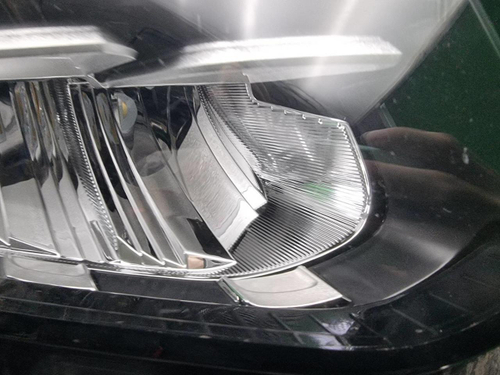 Фара правая Geely Tugella (2019-2024) LED