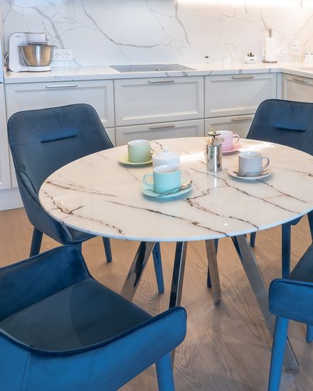 Стол обеденный Хьюстон D100 белый стеклянный