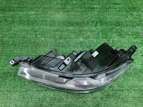Фара левая Chery Tiggo 8 Pro (2021-н.в.) LED