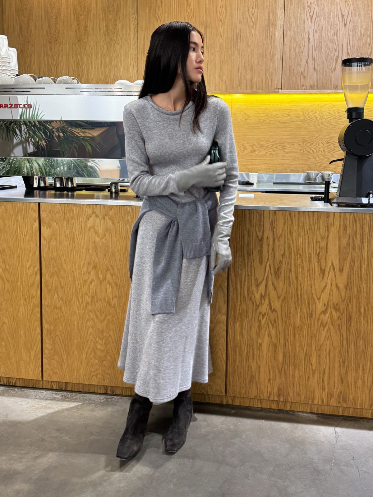 Платье длины миди Soft Essential