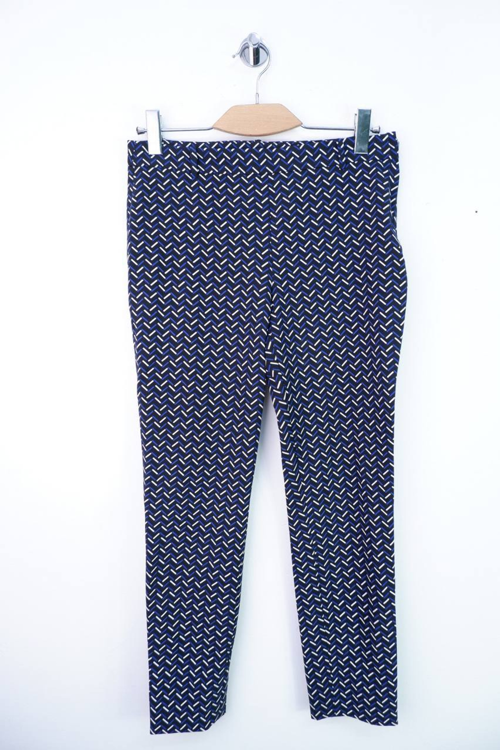 Брюки Zara для активной девушки, маркировка М, визуально на 46 размер