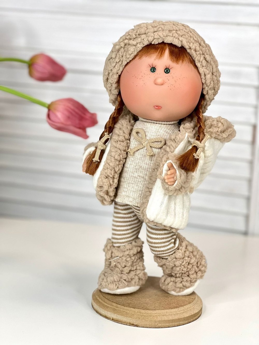 Кукла Nines виниловая 30см MIA шарнирная (3527K)