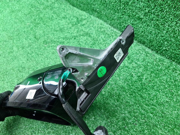 Зеркало правое Geely Atlas 2 (2023-н.в.) 10 конт.