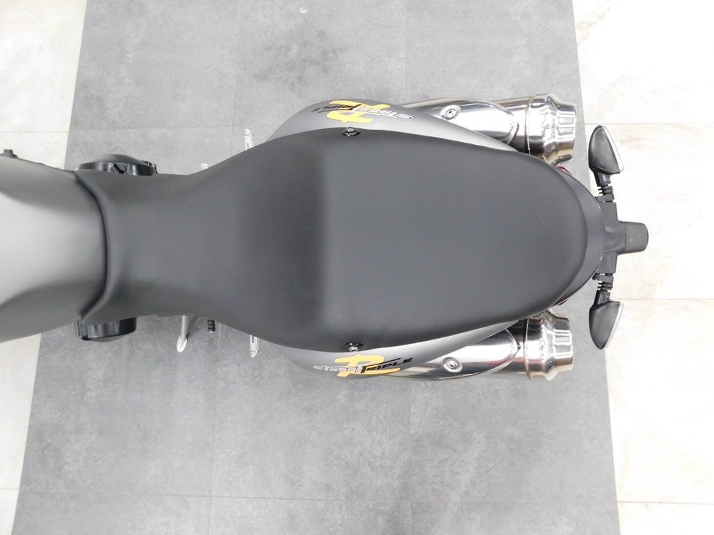 Triumph Street Triple R 038277