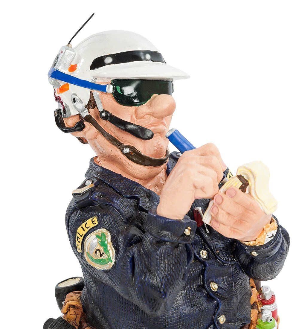 PRO-11 Статуэтка «Полицейский» (Profisti.Parastone)