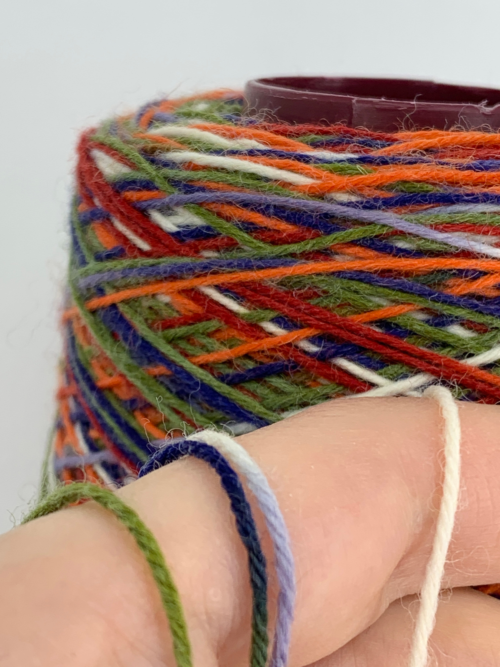 Caliza - Italy Stock- 75% шерсть, 25% п/а; 420м/100гр., мультиколор красный