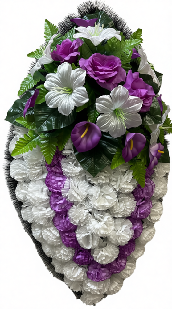 Траурный венок для похорон из белых и фиолетовых гвоздик с каллами, лилиями и зеленью 110 см