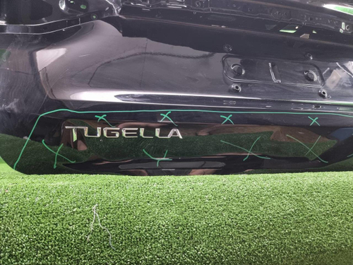 Крышка багажника Geely Tugella (2019-2024)