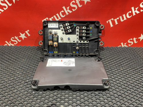 Блок силовых предохранителей 2016г