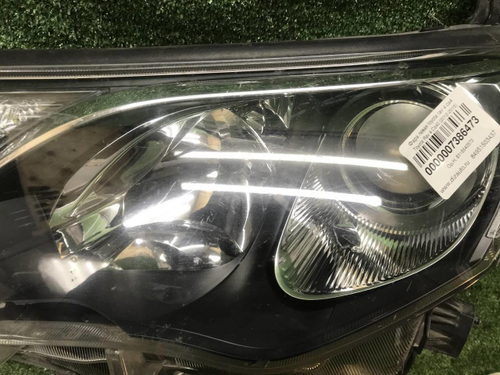 Битая Фара левая Toyota Rav 4 CA40 (12-15) ксенон