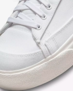 Nike Blazer Low Platform Canvas
