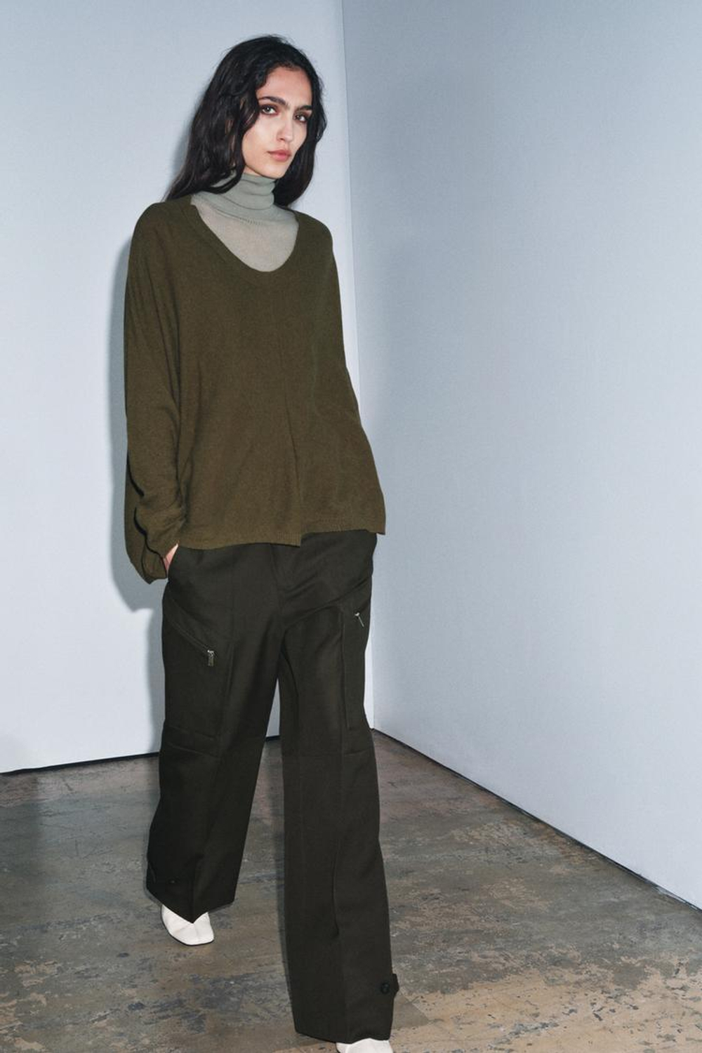 ZARA СВИТЕР ОВЕРСАЙЗ ИЗ СМЕСОВОЙ ШЕРСТИ, ЗЕЛЕНЫЙ