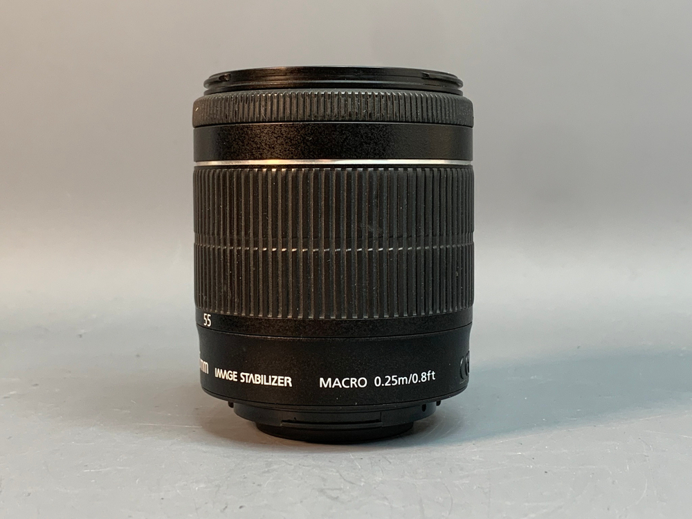 Canon EOS Rebel T6i(750D) kit EF-S 18-55mm IS STM