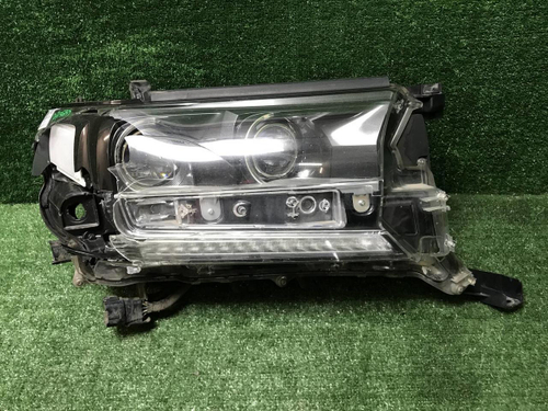 Битая Фара правая Land Cruiser 200 15-21 LED Black