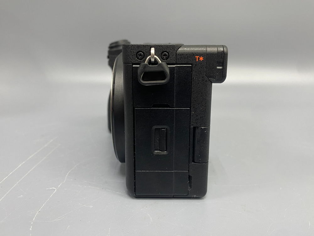 Sony A6700 1700 кадров Идеал