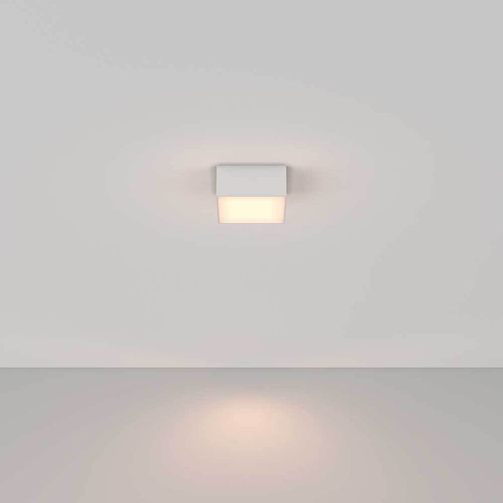 Потолочный светодиодный светильник Maytoni Technical Zon C032CL-12W3K-SQ-W