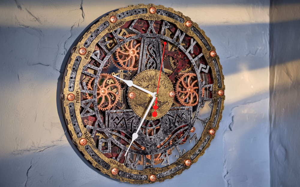 Часы настенные Автоматон Мьёльнир (Mjöllnir)