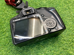Canon EOS 450D 18.200 кадров