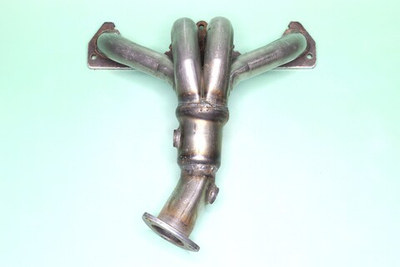 Труба приемная ВАЗ-2110 8 клапанов, 2 датчика АК 21101-1203008-20