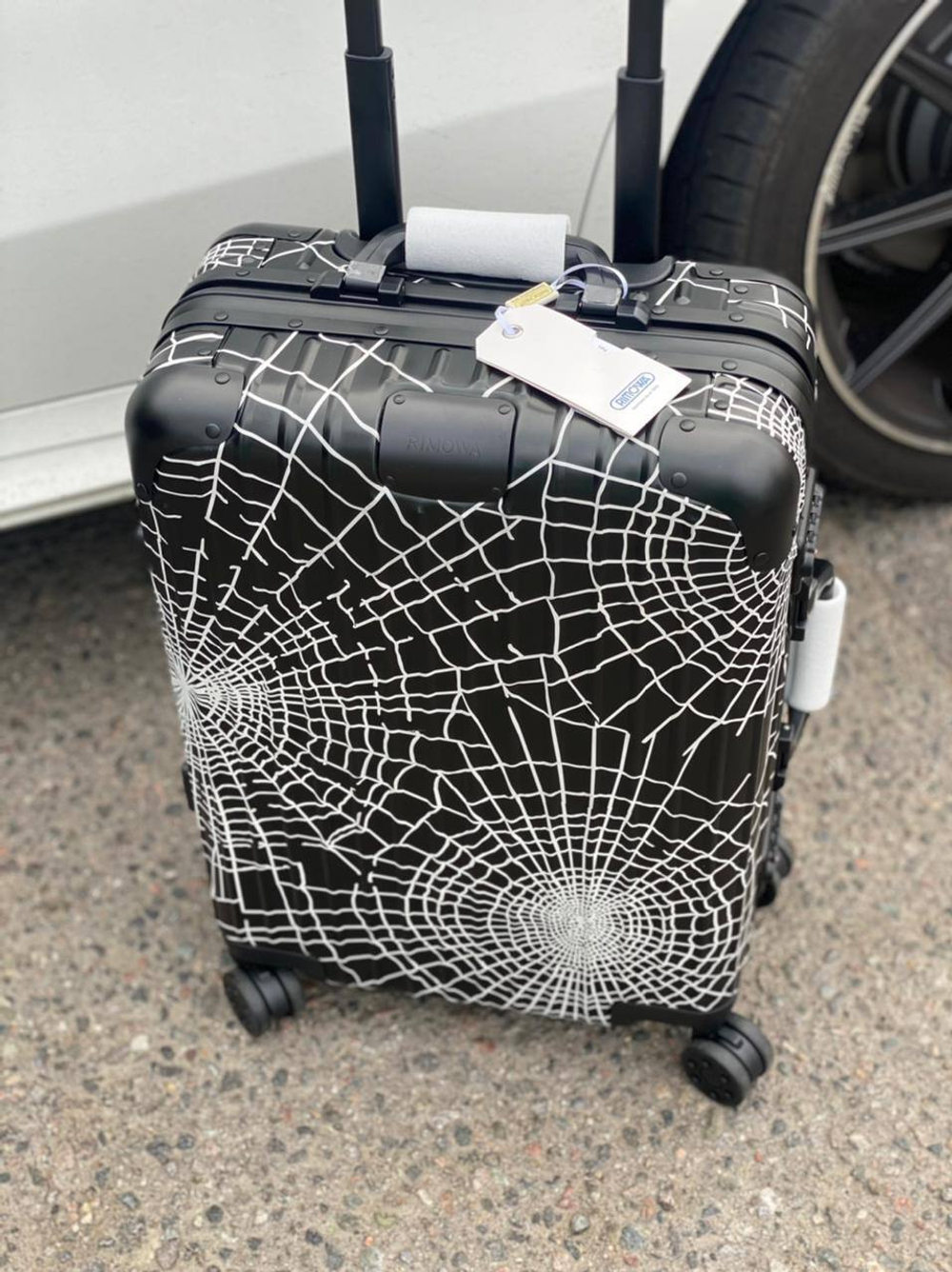 Чемодан Rimowa
