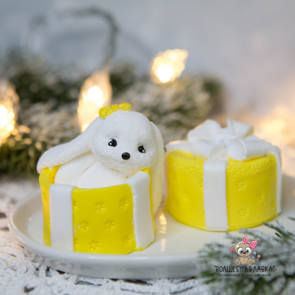 АВТОРСКАЯ Силиконовая форма Зайка в коробке + подарок (Арт.074)