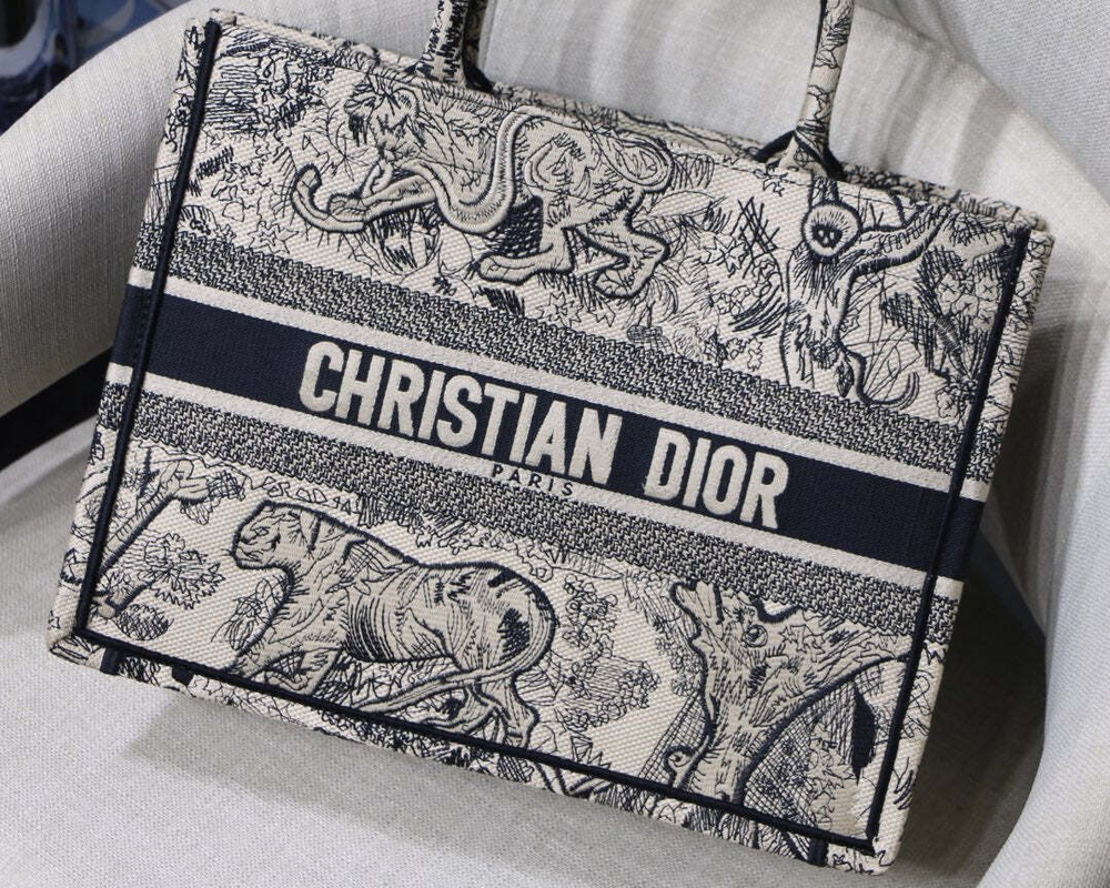 Christian Dior Book Tote 36 cm