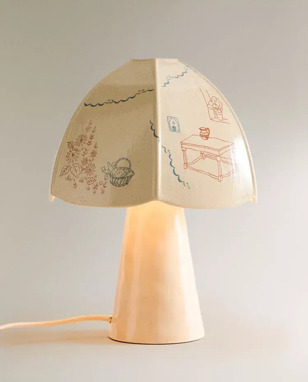 ZARA HOME КЕРАМИЧЕСКАЯ НАСТОЛЬНАЯ ЛАМПА С УЗОРАМИ, ЭКРЮ