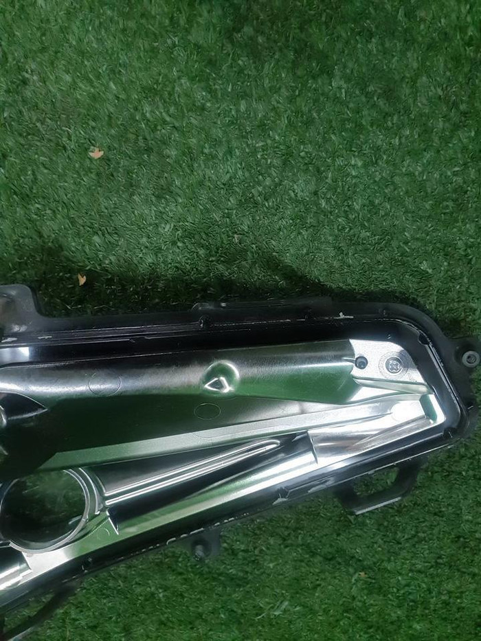 Стекло ПТФ правое Lexus LX 3 (2015-2023)