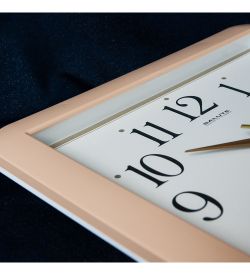 SLT-153 Часы настенные «САЛЮТ КЛАССИКА»