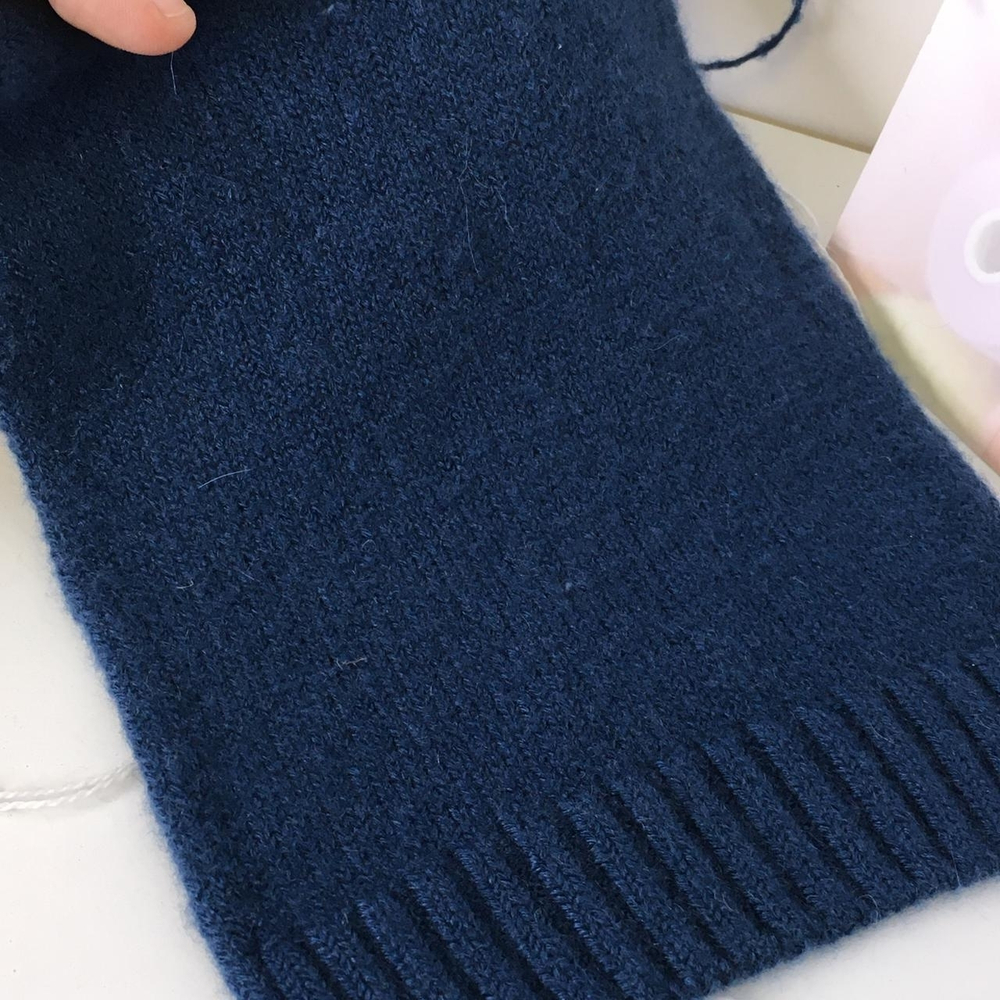 FLEX - Loro Piana; 95% кашемир, 5% эластан; 2600м/100гр; col. 18945 (Ardesia PR.2), цвет: "серая сталь"; Только мал. бобинки: 174гр.