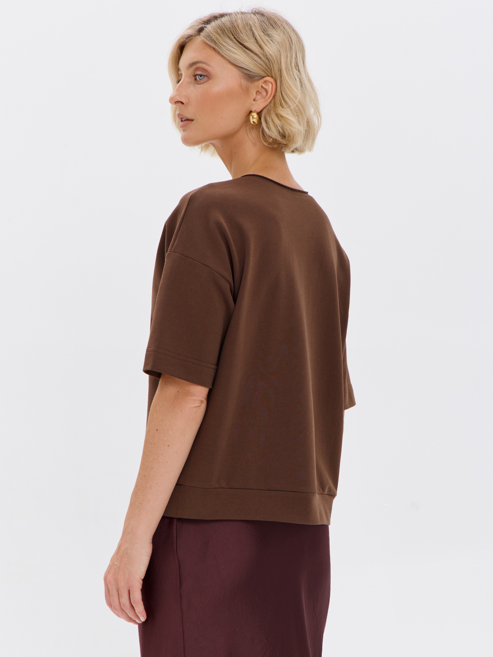 Плотная футболка из футера 2-нитки с V-вырезом HIGH TEMP