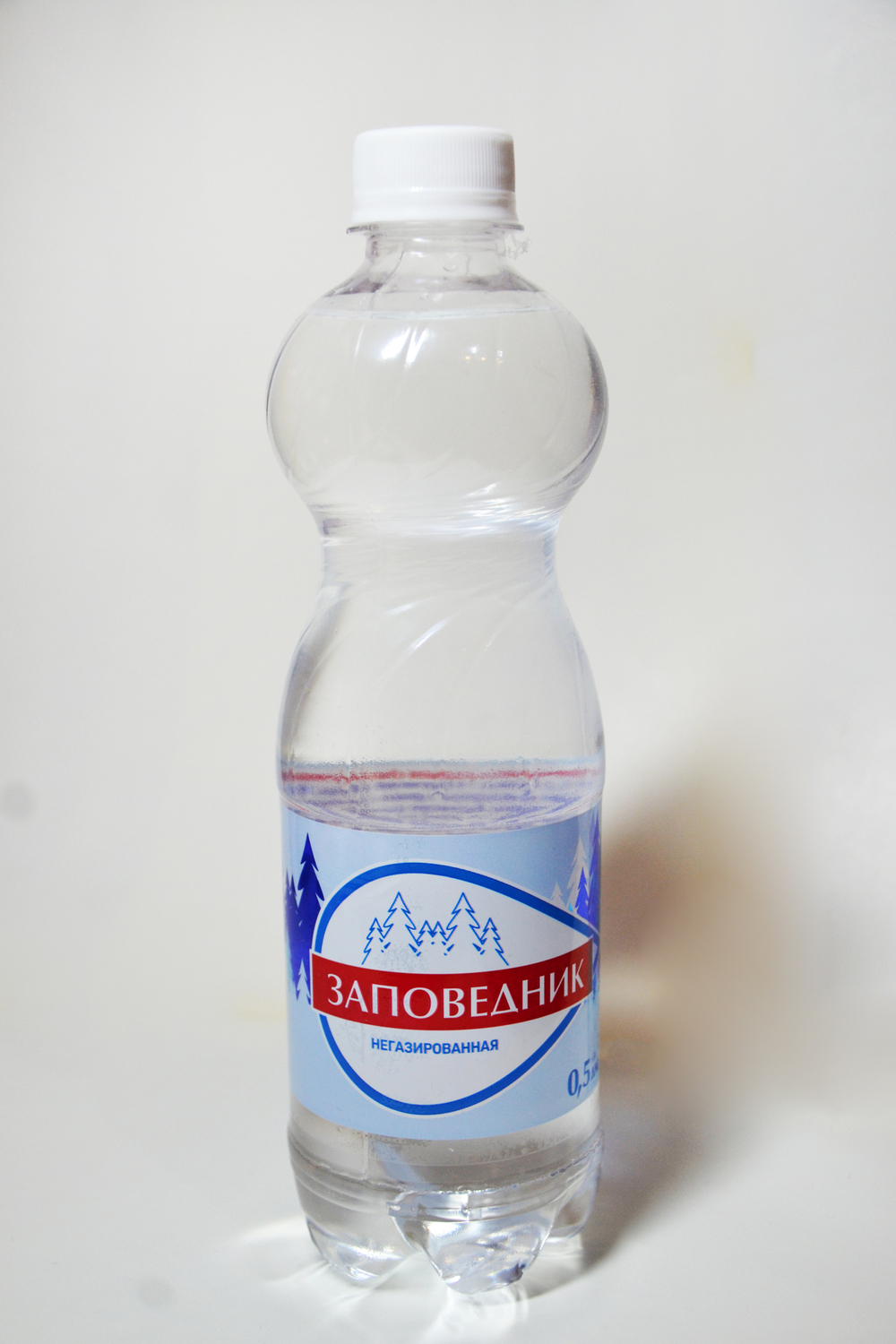 Вода негазированная "Заповедник" 0,5 л.