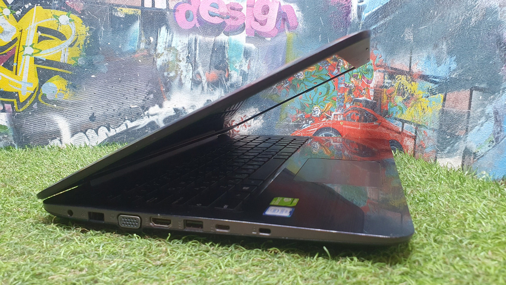 Ноутбук Asus i3-6/6Gb/940MX 2Gb/FHD/X556U X556UQ-DM655T/Windows 10