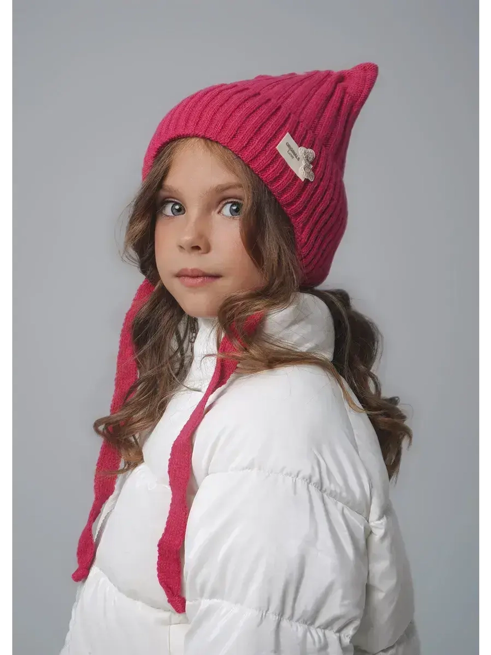 Шапка для девочки с ушками осенняя